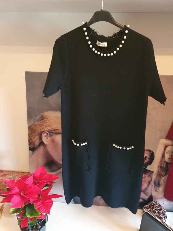 Vestido perlas negro